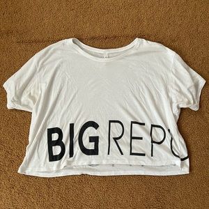 Taylor Swift big reputation crop top